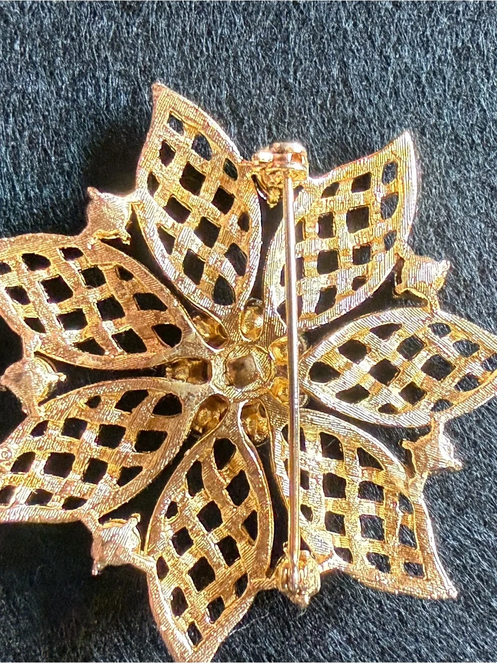 Vintage Lisner Gold Tone Rhinestone Lattice Flower Brooch